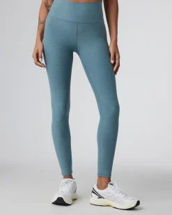 Clean Elevation Legging