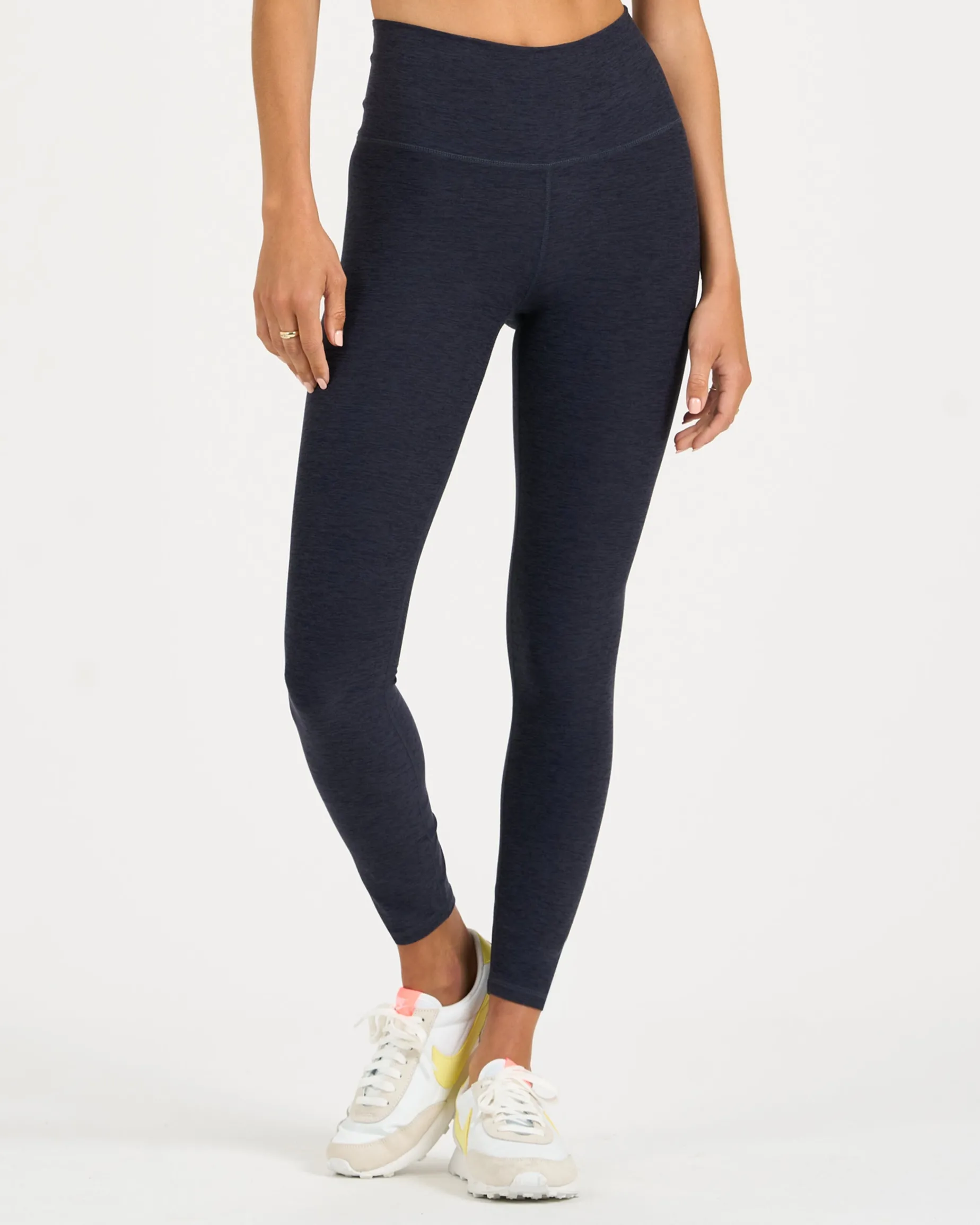 Clean Elevation Legging