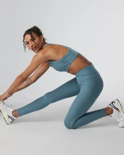 Clean Elevation Legging