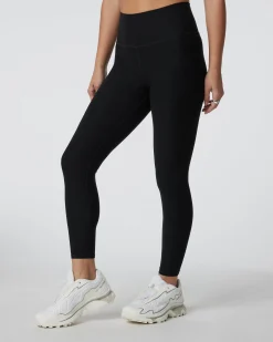 Clean Elevation Legging-Short