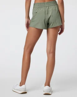 Dash Short