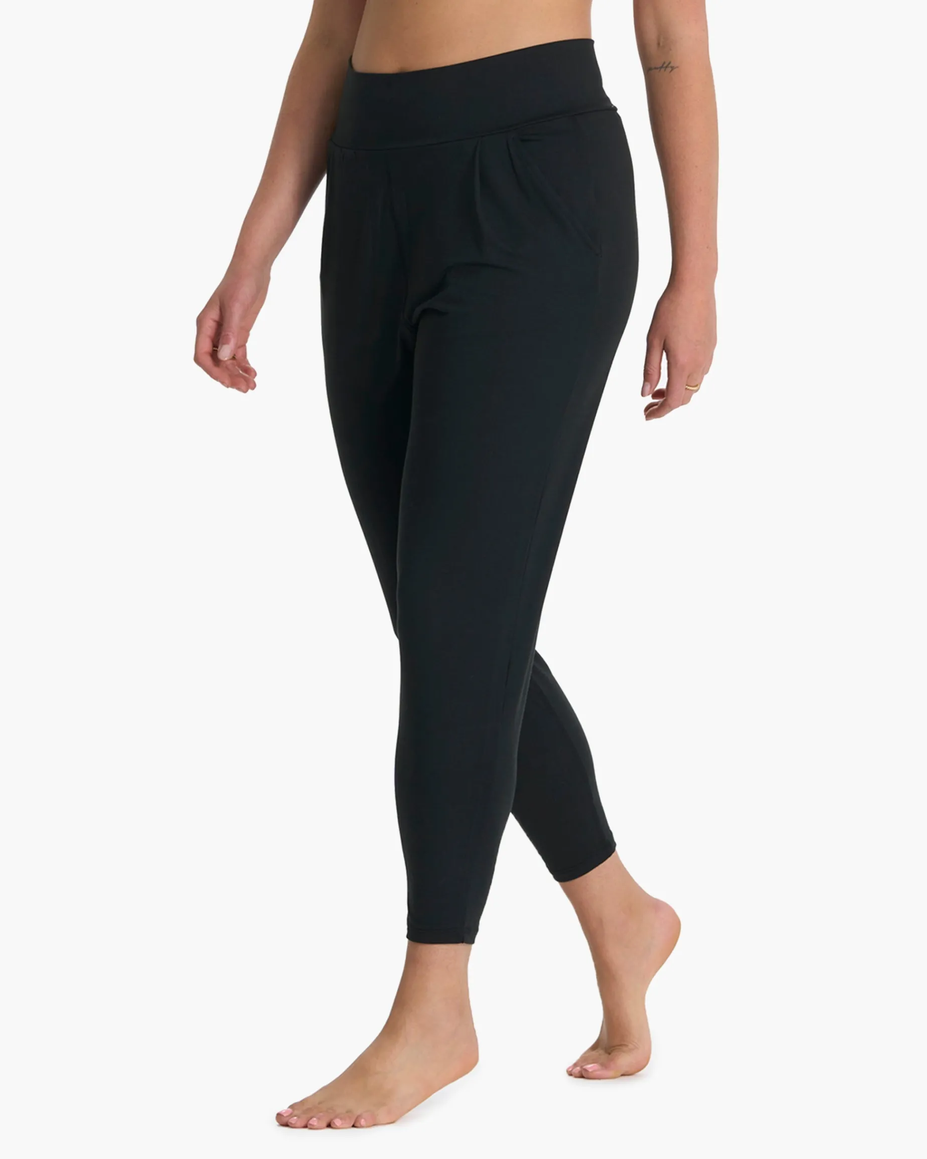 Lux At Ease Pant