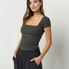 Pose Scoop Back Tee