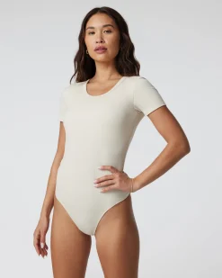 Short Sleeve Pose Bodysuit