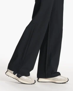 Womens Meta Wideleg