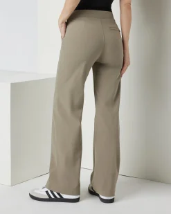 Womens Meta Wideleg - Short